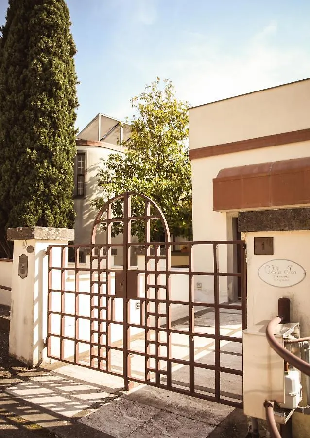 Camere Villa Isa マンチャーノ 0*,  イタリア
